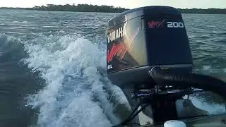 Yamaha 200 OX66 Skeeter bass boat
