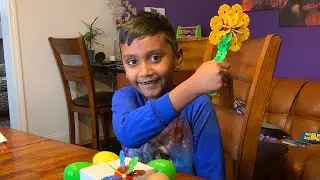 How to make flower with brain flakes, brain flakes,interlocked plastic disc,fine motor skill for kid