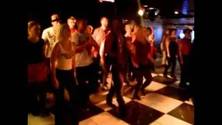 SICKINHEAD- DANCING  IN SALSA CLASS. ON THE SALSA CRUISE 2011. REGGAETON MUSIC! SICKANOMICAL!