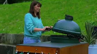 How to Light Your Big Green Egg | Quick Start & Cleaning Tips from Stones Boatyard Salcombe
