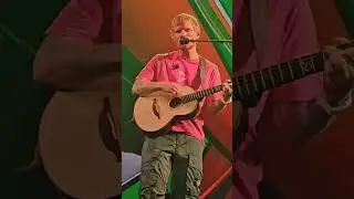 Ed Sheeran &ndash; Galway Girl LIVE in Paris (Loop Tour) 🇫🇷🔥