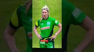 Beautiful Woman Cricketer Lauren bell #womencricketers #mostbeautiful #femalecricketers #shortsfeed