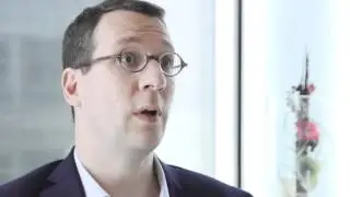 AXA - Interview Emmanuel Touzeau - Avis sur LinkedIn..