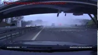 Excavator crashes with Bridge in Switzerland [caught on DASHCAM]