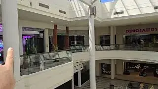 Empty Storefronts, Third Floor 