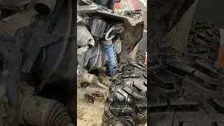 Does the Renegade XXC 1000R with this hinge ride better than the Outlander G3 with Smart Shox?🧐