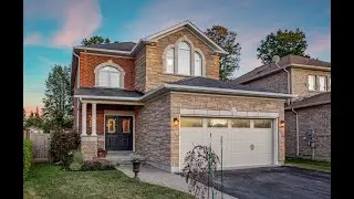 What does $900K get you in Barrie, Ontario? | Barrie Home Tour
