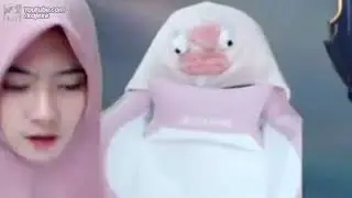 Streaming live and then something weird happened 🗿🤣