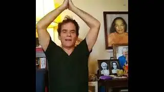 Parvatasa (Seated Mountain Pose)