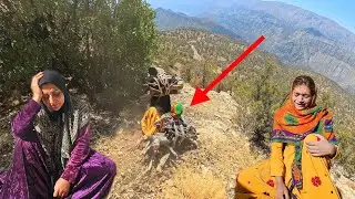 😱 Tragic Fall of Soghra Carrying Firewood | Nomadic Life ⛺🪵⛰️