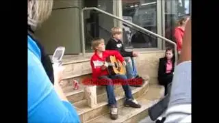 Justin Bieber busking in Stratford 2007 RARE