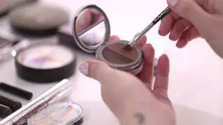 How to shape eyebrows to frame your face