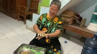 BIKIN YANG ANGET ANGET || WEDANG RONDE ALA BUK SRI 