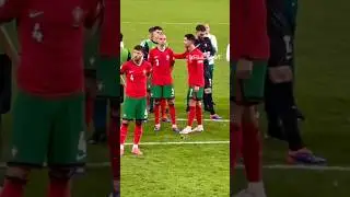 RESPECT AND PRIDE SHARED 🇵🇹 #cr7 #cristianoronaldo #soccer #football #shorts #shortvideo