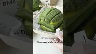 This Matcha Melon Pan is Next Level! #MatchaBread  #MelonPan  #MatchaDessert  #KawaiiFood  #shorts