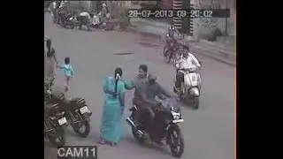 Shocking Video | Chain Snatching Caught