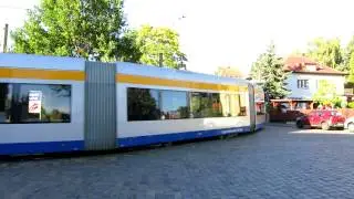 Markkleeberg-Ost [DE], Linie 11 (Flexity Classic XXL - NGT12-LEI Nr. 1226)