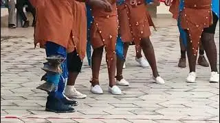 Thanksgiving Sunday/MUTUINI MARIGUINI Presentation