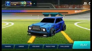 Grinding back , Goal keeper alert 🚨(Rocket League Sideswipe)