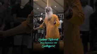 Saina Nehwal Plays Badminton with Sadhguru!