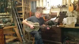 Icarus 12 Fret 'Relic' Duolian Resonator played by Roger Hubbard