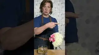 Speedy Centerpiece Tutorial: Hydrangea and Roses
