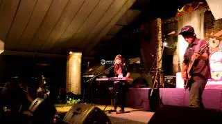 Dreams- The Cranberries ( The Debris cover)