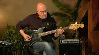 Fender Musicmaster Bass from  1977 presented by Detlef Blanke @VintageGuitarOldenburg