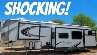 HUGE but Light Weight RV! Sandpiper 3330BH