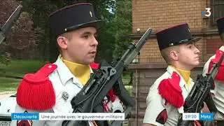 Une journ&eacute;e avec le Gouverneur militaire