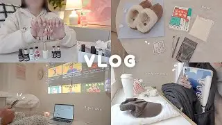 Я прогулял школу, потому что после каникул у меня не было настроения.
