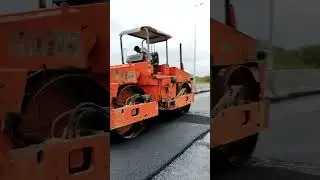 BC laying bituminous concrete road constructions