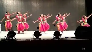 Pushpanjali dance by Sharanya and group