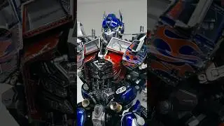 Custom head for Optimus Prime #collection #transformers #optimusprime #threezero