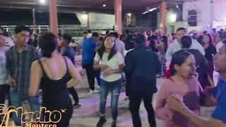 NACHO MONTERO EN VIVO ( CANGREJITO PLAYERO) EN LA ISLA DE SOYALTEPEC OAX