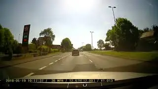 Cloud Telematics 4G Dash Cam captures close miss