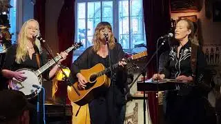 The Hillfillies - Wayfaring Stranger