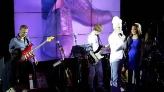 ASTA UNIVERSE DIVA Live at Blackberry