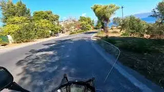 &Alpha;&mu;&phi;&iota;ά&rho;&epsilon;&iota;&omicron; &Omega;&rho;&omega;&pi;&omicron;ύ -&Mu;&alpha;&rho;&kappa;ό&pi;&omicron;&upsilon;&lambda;&omicron;-&Pi;&alpha;&rho;&alpha;&lambda;ί&alpha;. Riding on Athens city -Greece