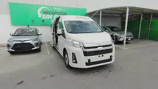 Conversión a pasajeros Toyota Hiace 2023 17 asientos