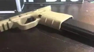Распаковка/обзор пистолета M22/Glock ISSC Tolmar