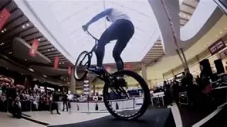 Jump Evolution SHOW | Bike Trials vs Freerunning