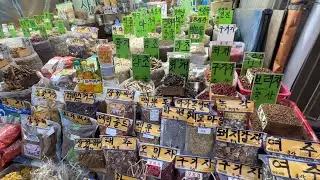 Cheongnyangni agricultural and fishery market