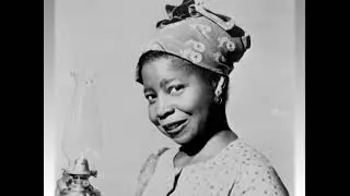 Butterfly McQueen as Prissy
