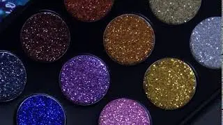 LOE CAL GLITTER PALETTE