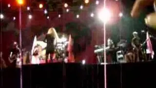 Fenisia & Avril Lavigne