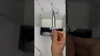 Opening my FIRST box of mystery knives #mysterybox #mysteryknives #unboxing