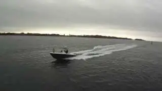Contender 25 Open (aka 28T), Yamaha 200 HPDI, running filmed by DJI Phantom