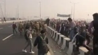 India farmers intesify protest over new laws