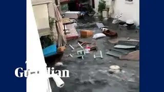 Turkey: sea water floods İzmir after powerful earthquake